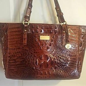 BRAHMIN'S Tote, Classic Pecan Brown. Top Zip Closure